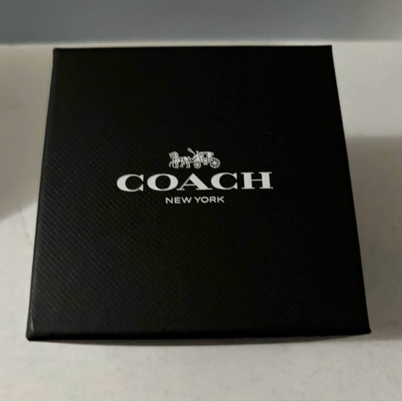 NWT - Coach Boyfriend Watch - Picture 3 of 4